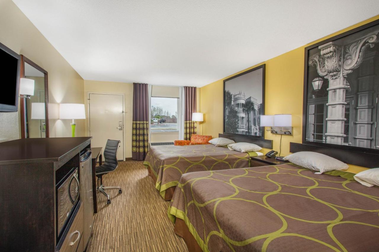 ซูเปอร์ 8 บาย วินด์แฮม ฟลอเรนซ์ Hotel ภายนอก รูปภาพ