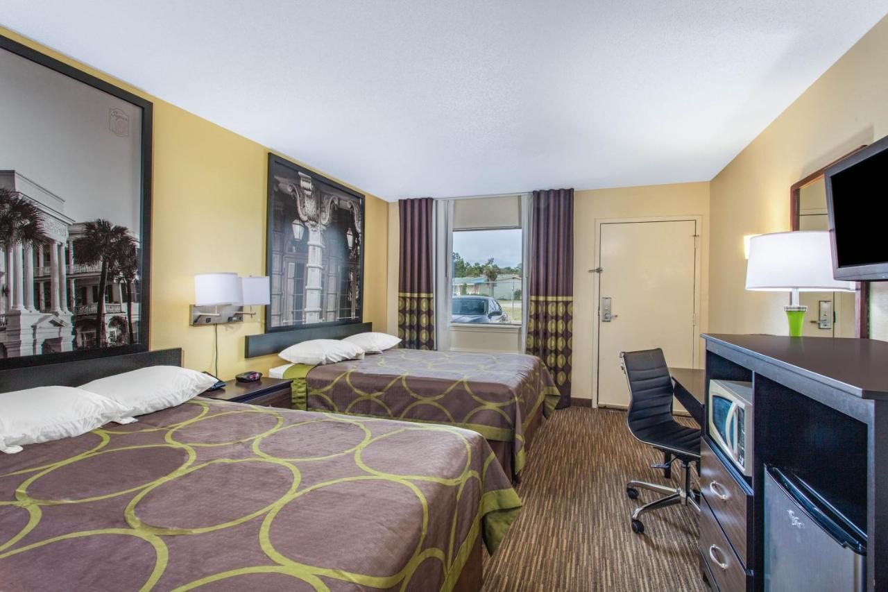 ซูเปอร์ 8 บาย วินด์แฮม ฟลอเรนซ์ Hotel ภายนอก รูปภาพ
