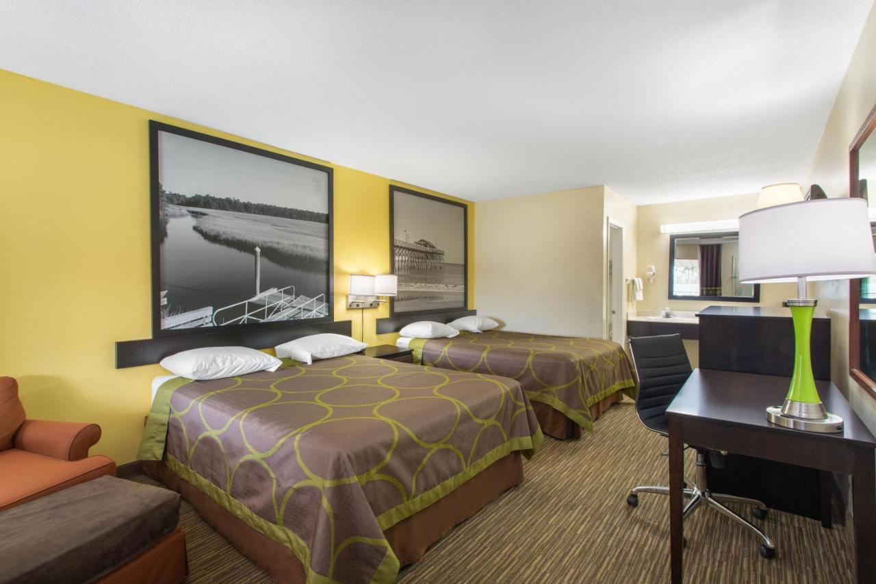 ซูเปอร์ 8 บาย วินด์แฮม ฟลอเรนซ์ Hotel ภายนอก รูปภาพ